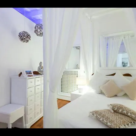 Apartment Piazza Navona Luxury 6 People *