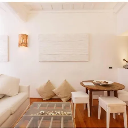 Apartment Piazza Navona Luxury 6 People